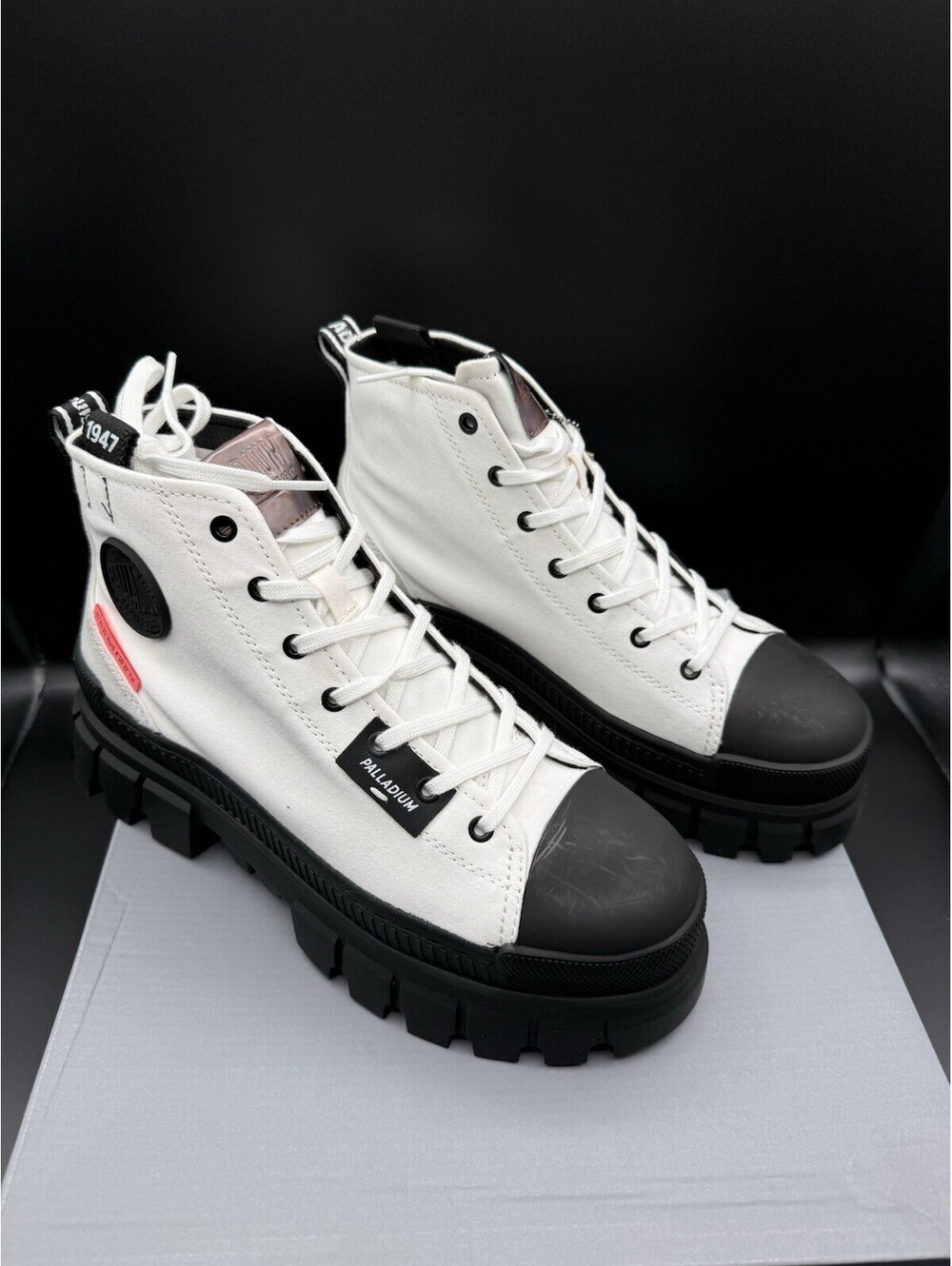 Palladium Women’s Revolt Hi TX Boot Star White Size 9 Burning Man Festival NIB